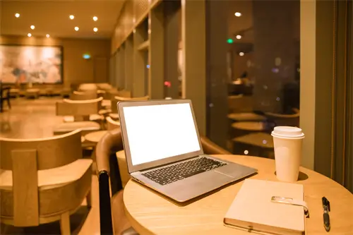 iQOO作为VIVO旗下的子品牌,品质品控怎么样?知乎答疑