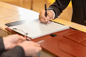 什么光线玩电脑