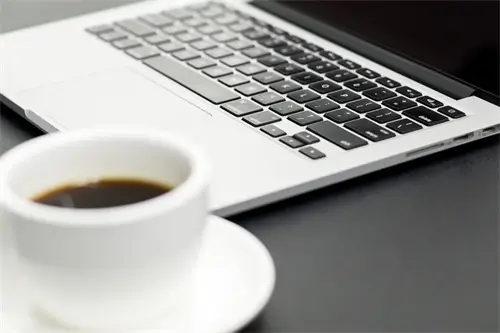 电脑显示无信号是什么原因